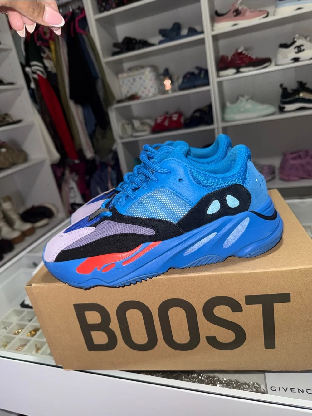 Yeezy Boost 700 sneaker